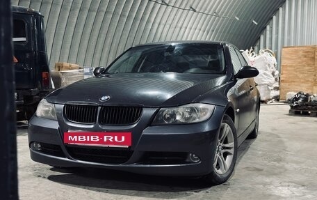 BMW 3 серия, 2005 год, 1 000 000 рублей, 8 фотография