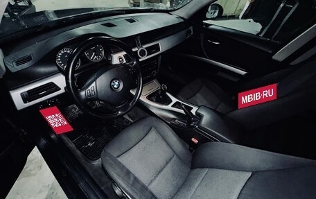 BMW 3 серия, 2005 год, 1 000 000 рублей, 16 фотография