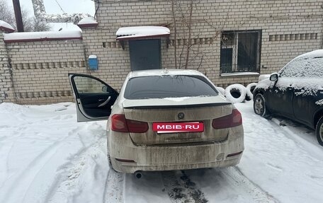 BMW 3 серия, 2013 год, 1 250 000 рублей, 4 фотография