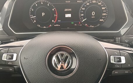 Volkswagen Tiguan II, 2017 год, 2 000 000 рублей, 18 фотография