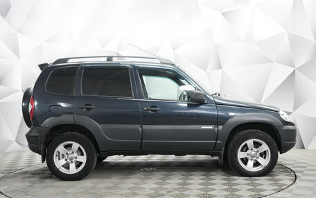 Chevrolet Niva I рестайлинг, 2015 год, 595 000 рублей, 4 фотография