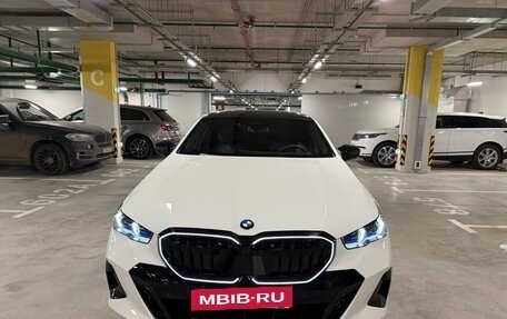 BMW 5 серия, 2024 год, 8 650 000 рублей, 4 фотография