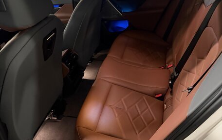 BMW 5 серия, 2024 год, 8 650 000 рублей, 13 фотография