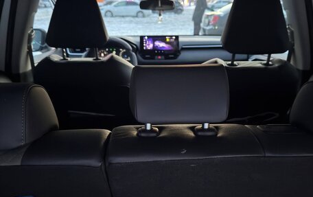 Toyota RAV4, 2024 год, 3 850 000 рублей, 21 фотография