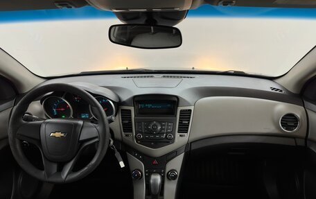 Chevrolet Cruze II, 2011 год, 635 000 рублей, 5 фотография