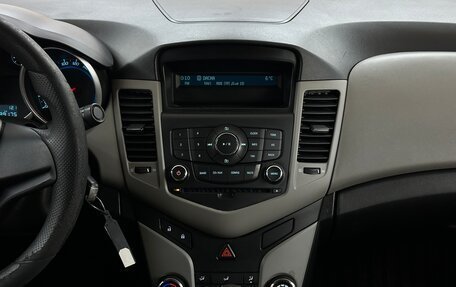 Chevrolet Cruze II, 2011 год, 635 000 рублей, 7 фотография