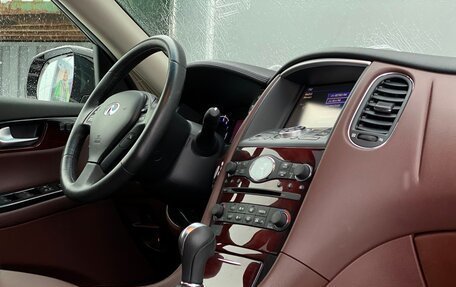 Infiniti QX50 I рестайлинг, 2016 год, 2 690 400 рублей, 9 фотография