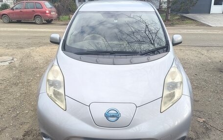Nissan Leaf I, 2013 год, 820 000 рублей, 1 фотография