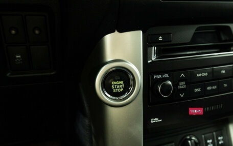 Toyota Land Cruiser Prado 150 рестайлинг 2, 2013 год, 2 899 777 рублей, 25 фотография