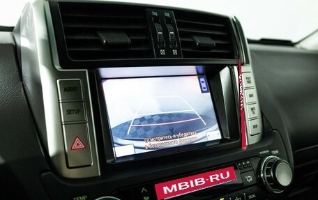 Toyota Land Cruiser Prado 150 рестайлинг 2, 2013 год, 2 899 777 рублей, 17 фотография