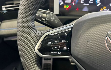 Volkswagen Tiguan, 2025 год, 5 099 000 рублей, 17 фотография