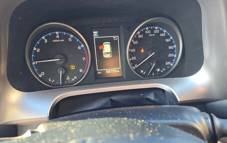 Toyota RAV4, 2018 год, 2 190 000 рублей, 17 фотография