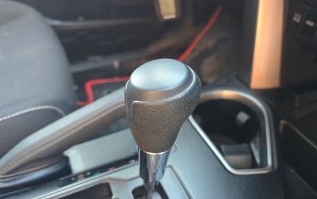 Toyota RAV4, 2018 год, 2 190 000 рублей, 12 фотография