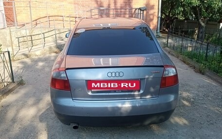 Audi A4, 2003 год, 700 000 рублей, 3 фотография