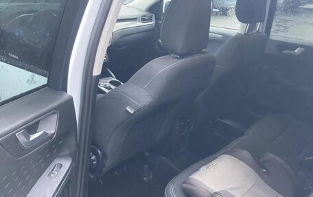 Ford Kuga III, 2021 год, 1 750 000 рублей, 6 фотография