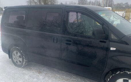 Hyundai Grand Starex Grand Starex I рестайлинг 2, 2014 год, 2 250 000 рублей, 2 фотография