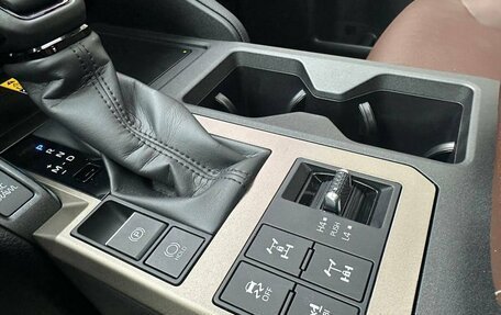 Toyota Land Cruiser Prado, 2025 год, 12 990 000 рублей, 23 фотография