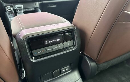 Toyota Land Cruiser Prado, 2025 год, 12 990 000 рублей, 29 фотография