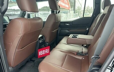 Toyota Land Cruiser Prado, 2025 год, 12 990 000 рублей, 28 фотография