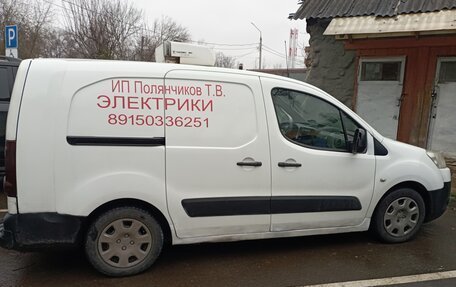 Peugeot Partner II рестайлинг 2, 2011 год, 450 000 рублей, 6 фотография