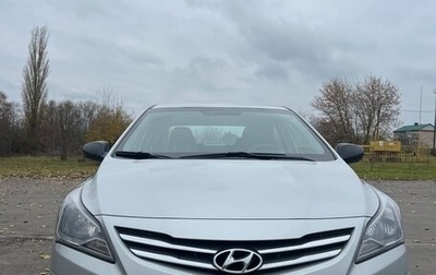 Hyundai Solaris II рестайлинг, 2015 год, 940 000 рублей, 1 фотография