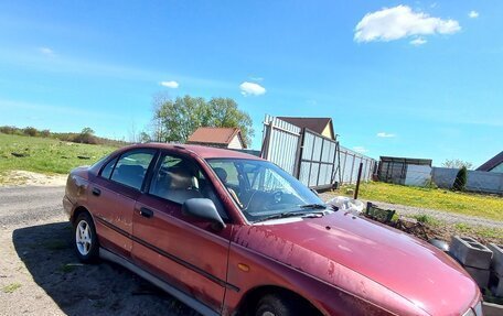 Mitsubishi Carisma I, 1996 год, 120 000 рублей, 1 фотография