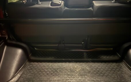 Toyota Land Cruiser 200, 2020 год, 7 950 000 рублей, 17 фотография