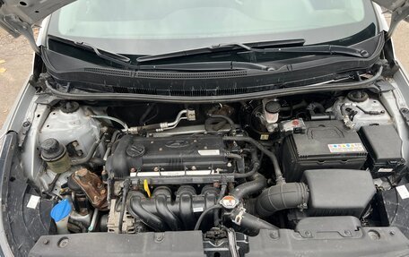 Hyundai Solaris II рестайлинг, 2015 год, 940 000 рублей, 4 фотография