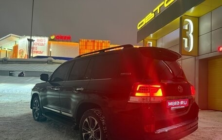 Toyota Land Cruiser 200, 2020 год, 7 950 000 рублей, 12 фотография