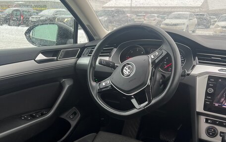 Volkswagen Passat B8 рестайлинг, 2019 год, 1 400 000 рублей, 7 фотография