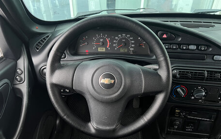 Chevrolet Niva I рестайлинг, 2015 год, 699 000 рублей, 6 фотография