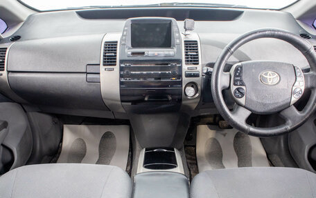 Toyota Prius, 2007 год, 679 000 рублей, 9 фотография