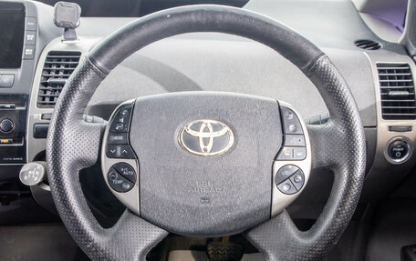 Toyota Prius, 2007 год, 679 000 рублей, 13 фотография