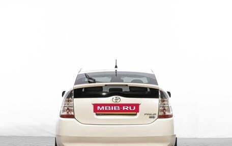 Toyota Prius, 2007 год, 679 000 рублей, 5 фотография