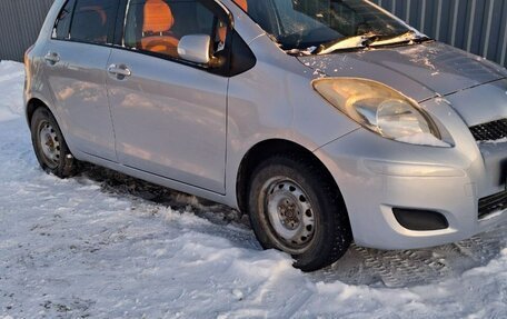 Toyota Vitz, 2010 год, 600 000 рублей, 3 фотография