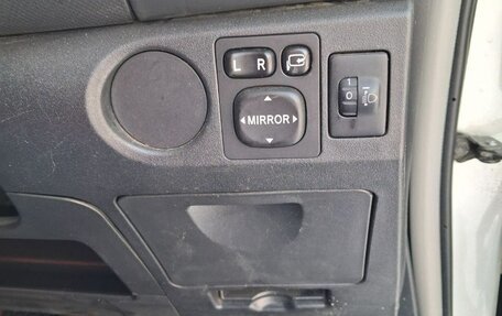 Toyota Vitz, 2010 год, 600 000 рублей, 8 фотография