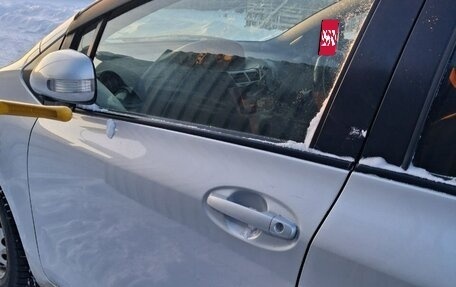 Toyota Vitz, 2010 год, 600 000 рублей, 12 фотография