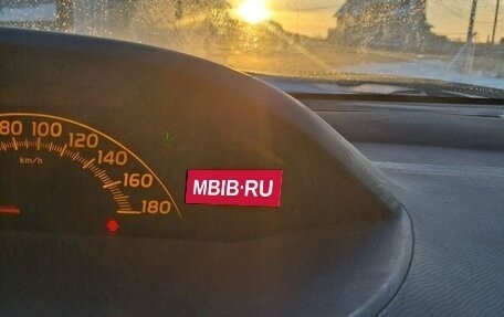 Toyota Vitz, 2010 год, 600 000 рублей, 6 фотография