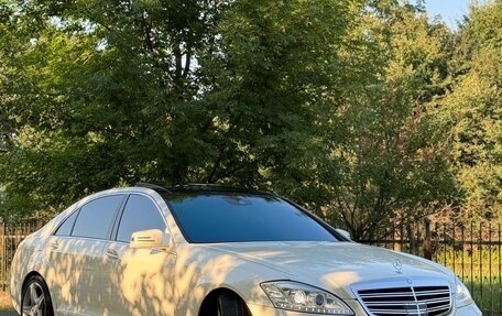 Mercedes-Benz S-Класс, 2011 год, 2 100 000 рублей, 3 фотография