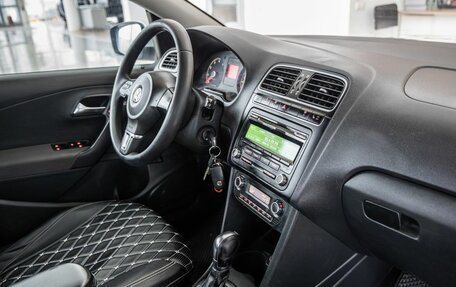 Volkswagen Polo VI (EU Market), 2012 год, 678 000 рублей, 16 фотография