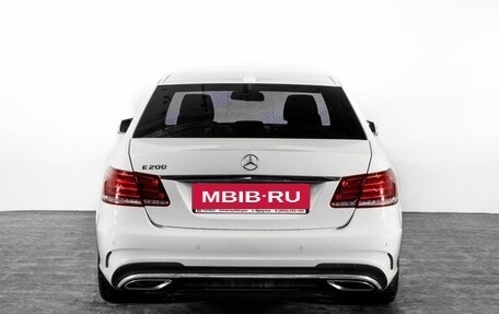 Mercedes-Benz E-Класс, 2015 год, 2 500 000 рублей, 4 фотография