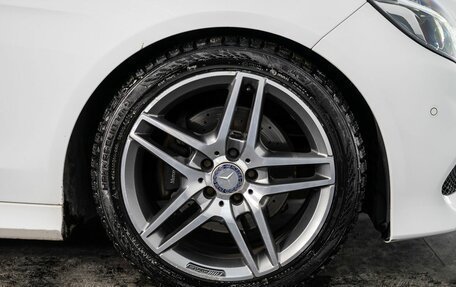 Mercedes-Benz E-Класс, 2015 год, 2 500 000 рублей, 20 фотография