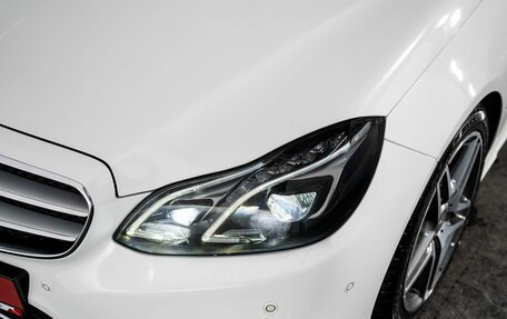 Mercedes-Benz E-Класс, 2015 год, 2 500 000 рублей, 23 фотография