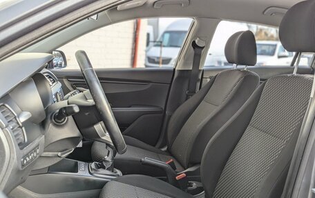 KIA Rio IV, 2017 год, 885 000 рублей, 9 фотография