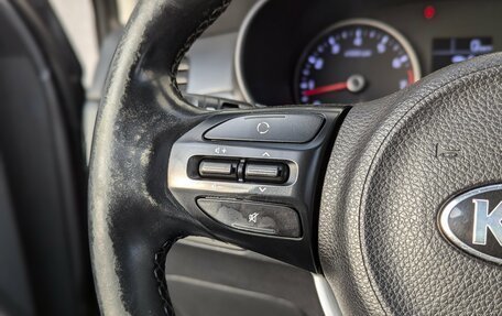 KIA Rio IV, 2017 год, 885 000 рублей, 17 фотография