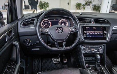 Volkswagen Tiguan II, 2018 год, 3 150 000 рублей, 15 фотография