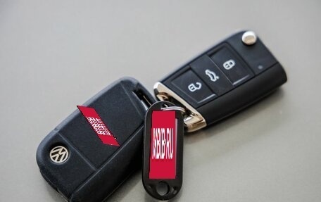 Volkswagen Tiguan II, 2018 год, 3 150 000 рублей, 40 фотография