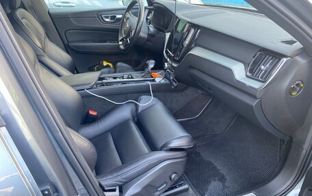 Volvo XC60 II, 2018 год, 3 100 000 рублей, 13 фотография