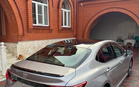 Toyota Camry, 2025 год, 5 500 000 рублей, 3 фотография