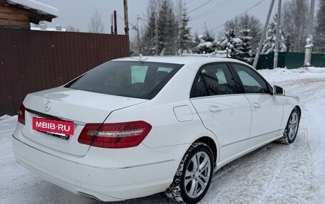 Mercedes-Benz E-Класс, 2012 год, 1 320 000 рублей, 4 фотография